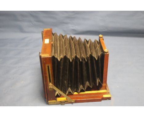 A LATE 19TH CENTURY | G HARE| BELLOWS PLATE CAMERA