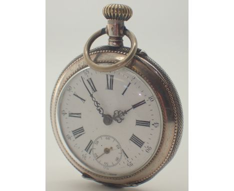800 continental silver crown wind pocket watch CONDITION REPORT: This item is not working at lotting.
