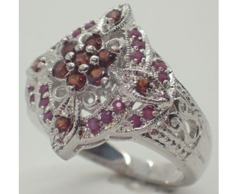 925 silver garnet and ruby fancy ring, size K/L