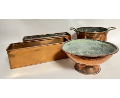 A group of four copper planters of various sizes, including two rectengular planters (l. 42 cm x h.14 ccm x w.15 cm and l. 42