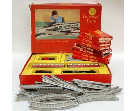 Vintage toys, a boxed TRI-ANG R1X Passenger Train set containing 'OO' Gauge electric scale model train/track/power unit, toge