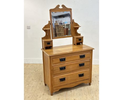 An Edwardian stained light ash dressing chest of three drawers, bevelled glass plate mirror (h.158cm x l.92cm x w.47cm)