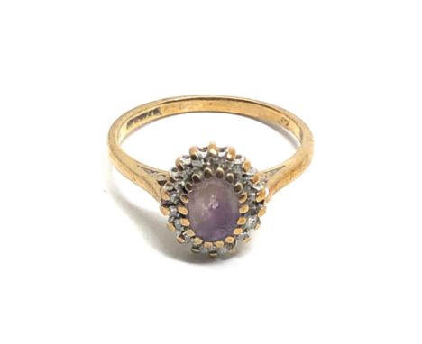 9ct gold vintage amethyst and diamond ring (2.2g)