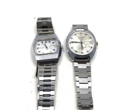2 vintage gents sekonda wristwatches both working but no warranty given straps need attention