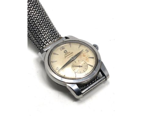 Vintage circa 1954 Omega seamaster automatic bumper movement case ref c2576-8 cal 344 movement no 14034123 the watch is ticki