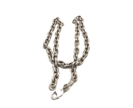 Vintage Chunky silver necklace measures approx 56cm long weight 86g