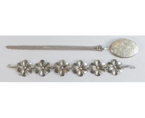 Sterling silver chain, large opening locket and pretty bracelet.Chain measures 60cm, locket measures 60mm including suspensio