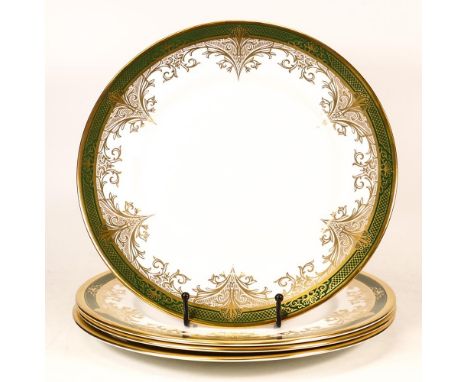 De Lamerie Fine Bone China heavily gilded Green Rimmed Plates, specially made high end quality item, Made in England, diamete