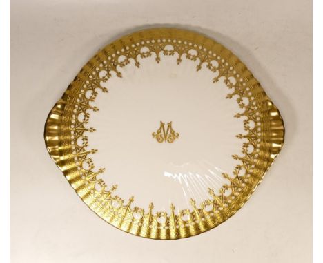 De Lamerie Fine Bone China heavily gilded Private Commission Large Gâteau Plate, specially made high end quality item, Made i