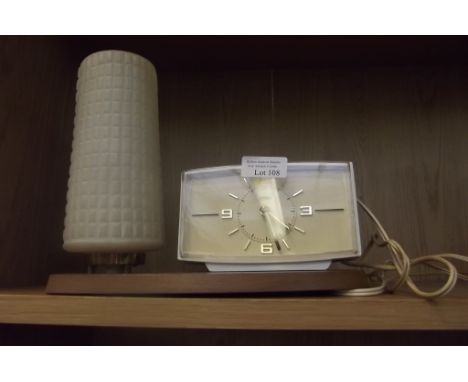 Retro clock lamp