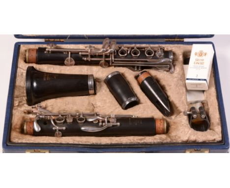 Boosey &amp; Hawkes London Emperor model ebony clarinet in fitted blue B&amp;H case.