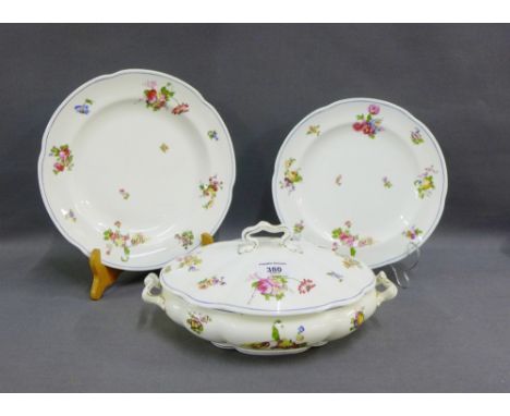 Quantity of George Jones &amp; Sons floral patterned table wares to include plates, bowls, tureen and cover etc., (a lot) 