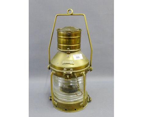 Anchor brass ships lamp