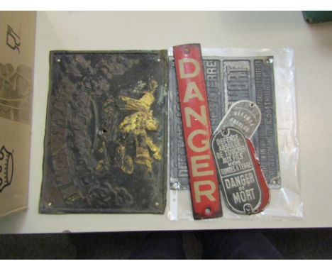 Small group of French enamel and tin signs including Danger &amp; Danger du Mort electricity board warning signs