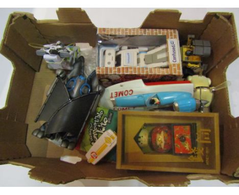 Mixed toys including MIC "Comet" plastic boat, plastic robot toys, Chinese money box etc