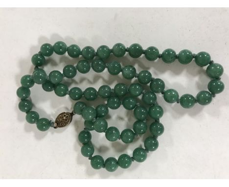 A vintage malachite necklace