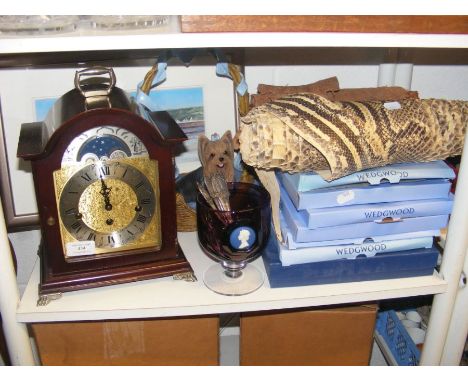 A sundry lot of six silver spoons, Wedgwood collector's plates, astronomical mantel clock and collectables, etc. 