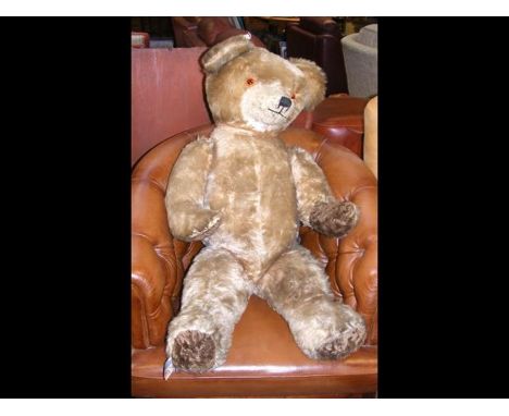 A large Lefray vintage Teddy Bear - with growler - 80cm long 