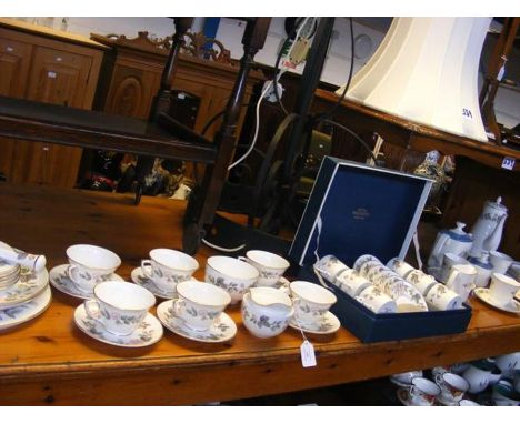 Royal Worcester 'June Garland pattern' fine bone china tea cups, saucers, plates