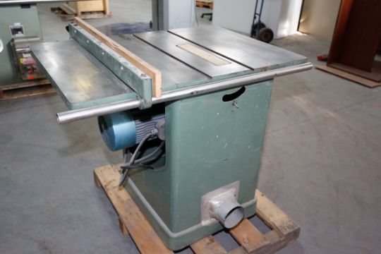 General Table Saw Mod 450 No Blades 230 Volts S N M 913 Banc De Scie General Mod 450