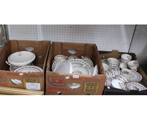 A Royal Worcester Bernina pattern tea &amp; dinner service