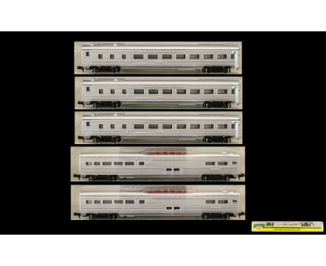 Model Power N Scale Streamline Model Passenger Cars.  5 passenger cars in total, all never out of box.  Mint condition.  Comp