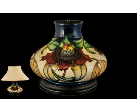 Moorcroft Impressive and Large Tubelined Squat Shaped Lamp Base ' Anna Lily ' Design. Designer Nicola Stanley. Issued 2010 - 