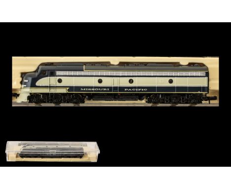 Life Like Excellent Quality N Scale Gauge Diecast Model N-E8 Locomotive Missouri Pacific NO 7020 Locomotive Top specification