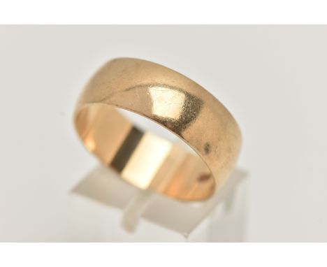 A 9CT GOLD WIDE POLISHED BAND, approximate band width 7.6mm, hallmarked 9ct Birmingham, ring size V leading edge, approximate