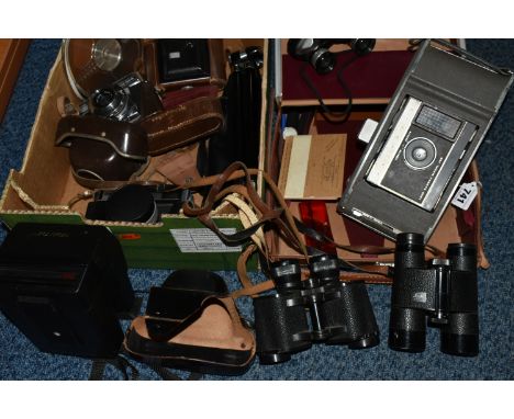 A CASED POLAROID LAND CAMERA MODEL J66 AND A BOX OF ASSORTED CAMERAS AND BINOCULARS, including a pair of Agfa binoculars with