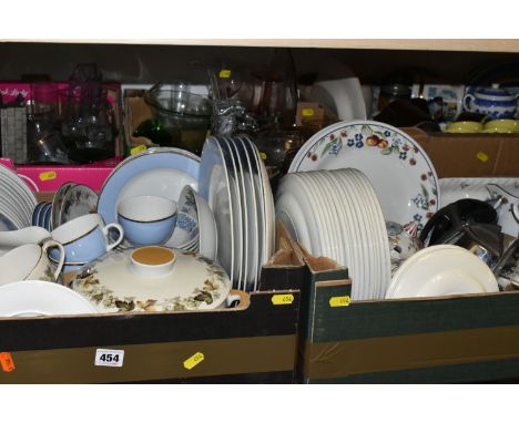 SIX BOXES OF GLASSWARE AND TABLEWARE to include a large variety of 'Royal Doulton' kitchenware in various patters - tea set i