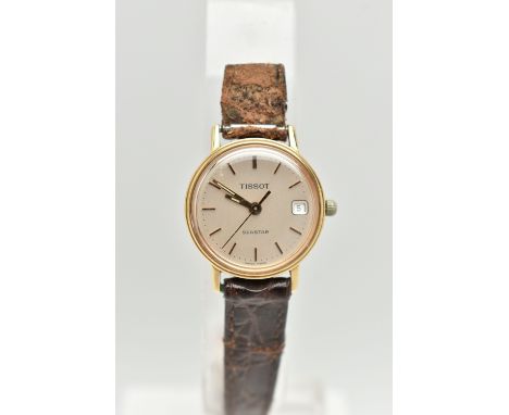 A LADIES 'TISSOT' WRISTWATCH, round gold tone dial signed 'Tissot Seastar', baton markers, date window at the three o'clock p