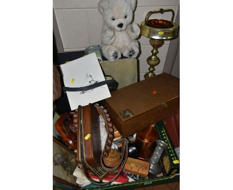 ONE BOX AND LOOSE MISCELLANEOUS SUNDRIES, to include a hand hammered copper box containing a set of African tribal design han