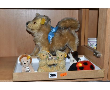 A COLLECTION OF STEIFF AND OTHER SOFT TOYS, comprising a Steiff Classic 1928 Chow Chow, No. 035036 with gold ear button, yell