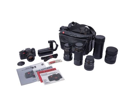 KAMERA LEICA R4 MIT DREI OBJEKTIVEN, Portugal, 80er Jahre, Art. Nr. 1565181, Hersteller Leitz Portugal, Objektiv verbaut SUMM