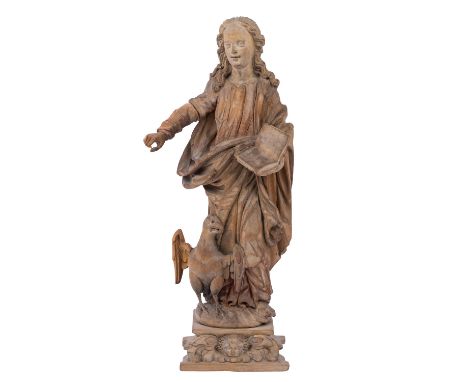 BAROCKE SCHNITZFIGUR DES HEILIGEN JOHANNES EVANGELIST Süddeutschland, 17. Jh., Lindenholz, Standfigur in betontem Kontrapost 