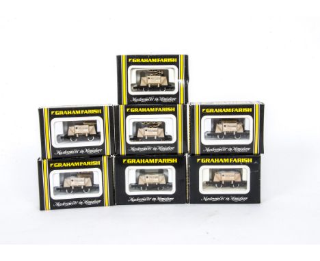 Graham Farish N Gauge Hopper Wagons, a boxed group of  sixteen all 3414 Tarmac hopper wagons, G-E, Boxed G (16)