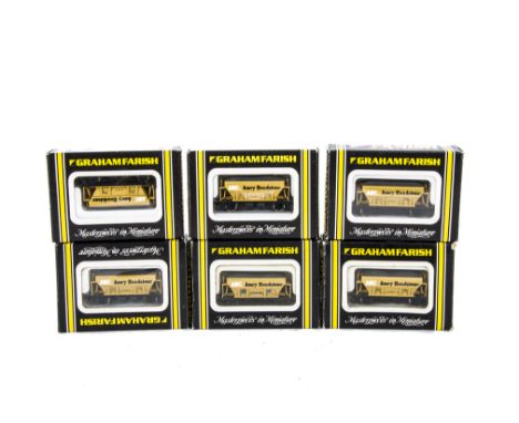Graham Farish N Gauge Hopper Wagons, a boxed group of eighteen comprising 4411 50 ton ARC Amey Roadstone Hopper Wagons (16), 