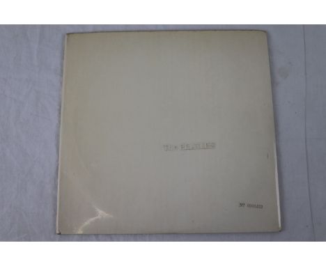 Vinyl - The Beatles - White Album (Apple PCS 7067/68) number 0000432 - This a rare low-numbered stereo example, top loader, c