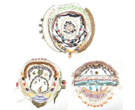 An assorted collection of costume jewellery necklaces. The lot to include; gold &amp; silver tone metal, beads, ceramic, simu