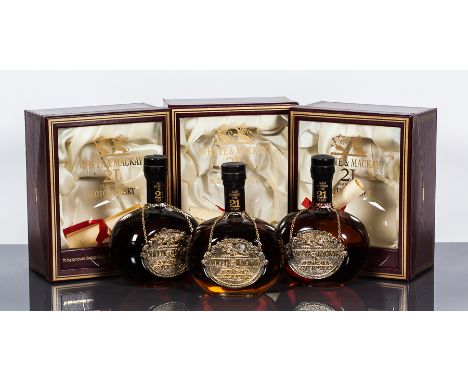 WHYTE & MACKAY 21 YEAR OLD (3)
Blended Scotch whisky. 75cl, 40% volume. In presentation boxes with                           