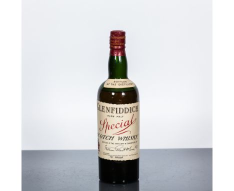 GLENFIDDICH SPECIAL SCOTCH WHISKY 
Single Speyside Malt Whisky in older style bottle. 70° proof (no contents stated on label)