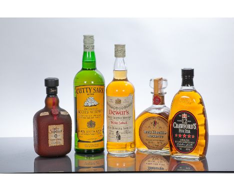 RED HACKLE RESERVE 12 YEAR OLD
Blended Scotch Whisky by Hepburn & Ross. 26 2/3 fl oz/75.7cl, 75° Proof.
CRAWFORD'S FIVE STAR 