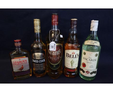 Collection of alcoholic spirits to include; Grant's blended Scotch whisky 1L, Bell's blended Scotch whisky 70cl, The Famous G