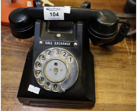 Vintage black bakelite telephone, no. 312FGPO to the base. Not wired. (B.P. 21% + VAT) 