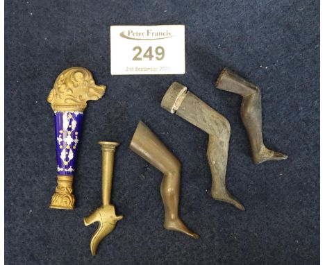 Group of assorted pipe smoking accessories including; yellow metal and enamel tamper, ladies legs etc. (B.P. 21% + VAT)&nbsp;