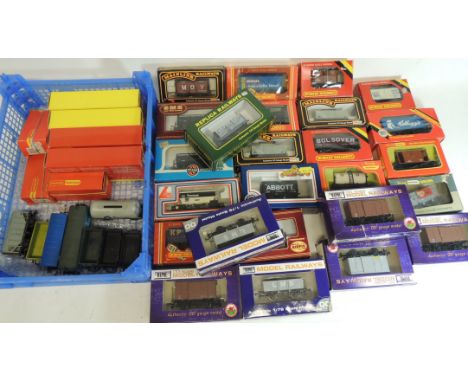 WRENN, HORNBY, BACHMANN, DAPOL and LIMA - 41 assorted boxed and unboxed goods wagons