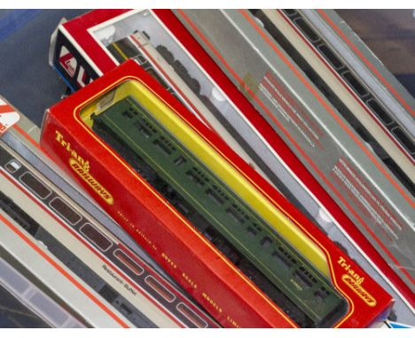 A BOX OF LIMA TRAIN MODELS and Triang Hornby railway models and railway track