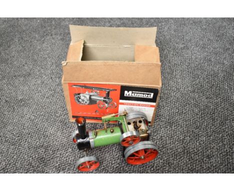 A Mamod TE1 Traction Engine, in original early card box