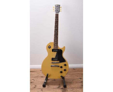 A Gibson Les Paul Special electric guitar, 2012Body: Mahogany, TV Yellow, black 5-ply scratchplate, serial no. 109*****3Neck: